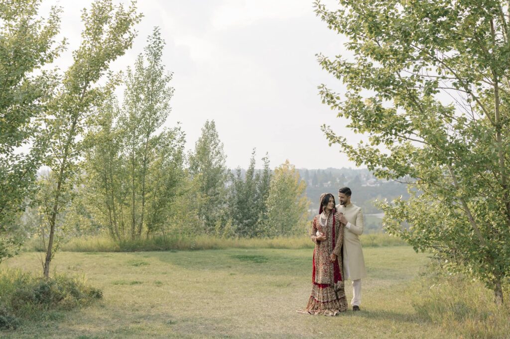 Alberta Wedding day timeline from a wedding Photographer- couple portraits
