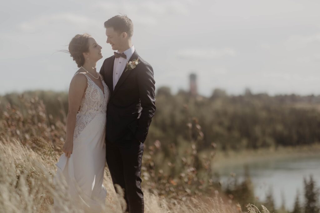 Fall Wedding photography tips for edmonton seasons
