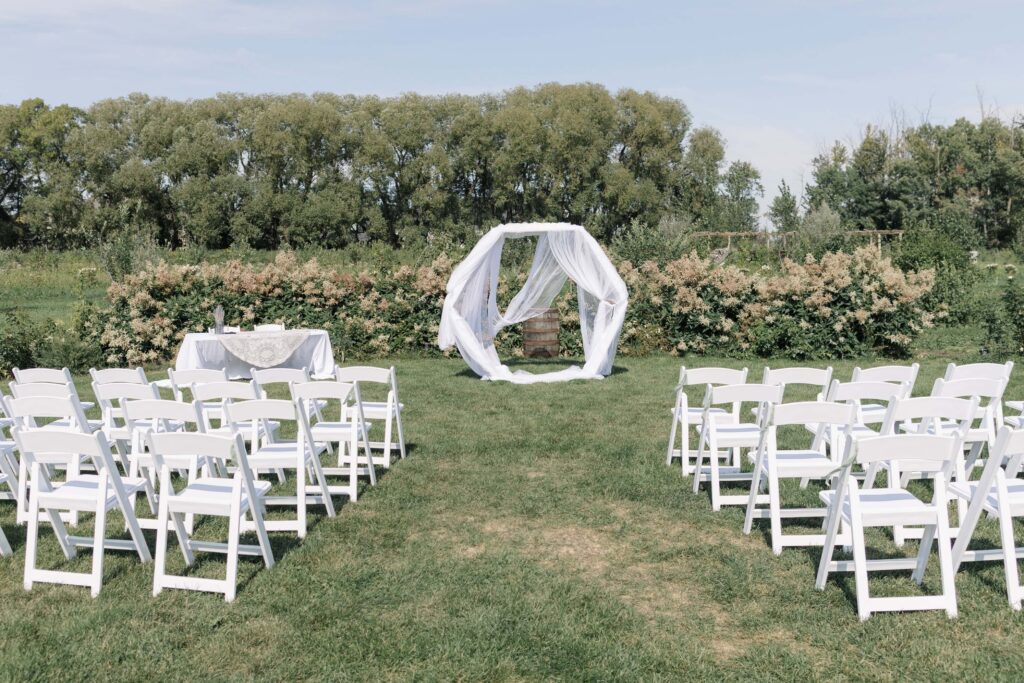 The Garden Venue Stony Plain Wedding | Your Complete Guide The garden venue Stony plain Wedding - The circle